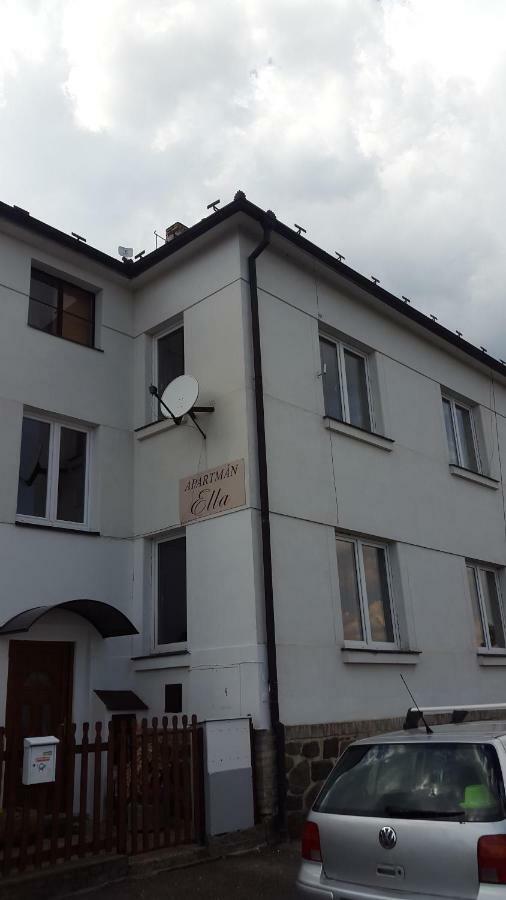 Apartman Ella - Tabor -Cz - U Stadionu Miru 1735 Екстер'єр фото