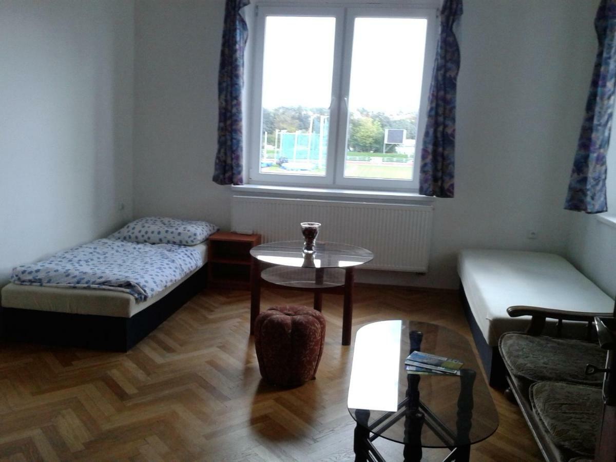 Apartman Ella - Tabor -Cz - U Stadionu Miru 1735 Екстер'єр фото